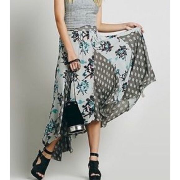 Free People Dresses & Skirts - Free People Show Off Your Maxi Skirt
